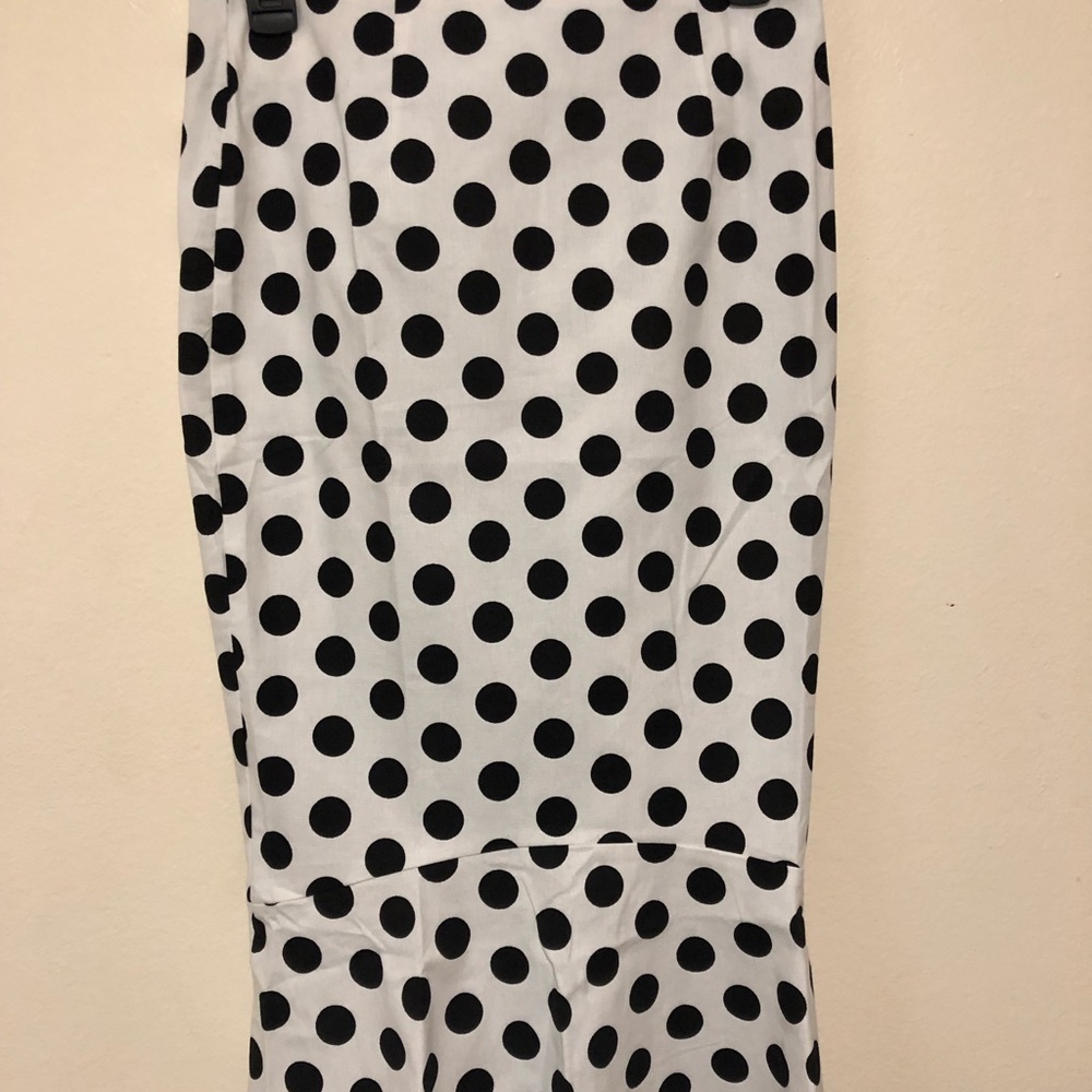 Polka dot pencil skirt